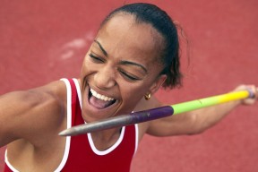 多米彩票-神话延续！Karsa爆冷击败巴塞罗那，问鼎冠军引爆全场